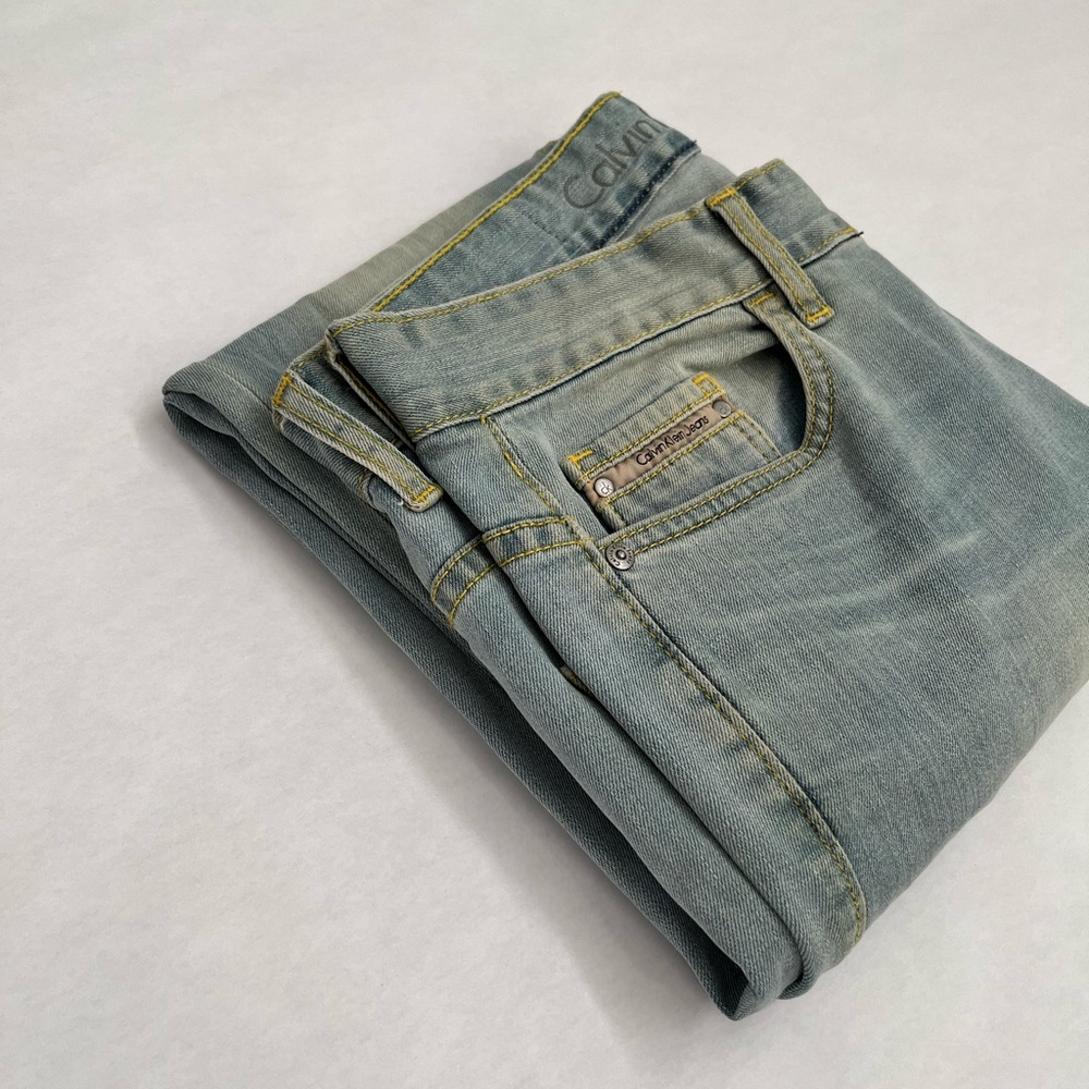 Calvin Klein Jeans | Slim | W30 L30 | Washed Blue